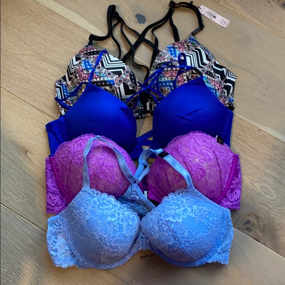 Victoria’s Secret NWT Bras (4)